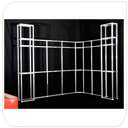 Возможность изготовления выставочных стендов любых конфигураций и размеров