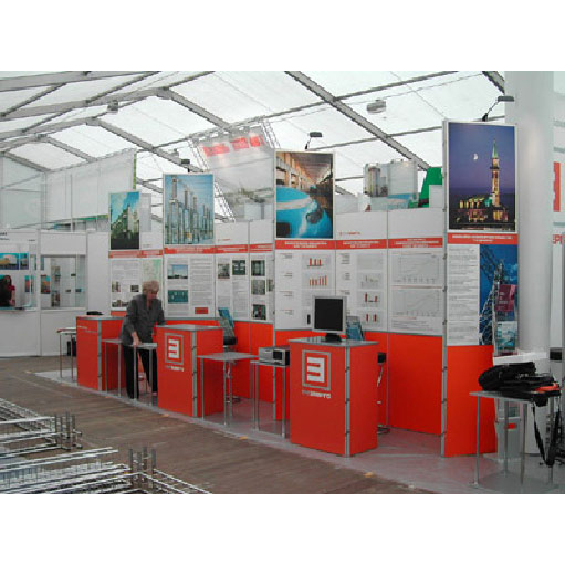 Планшетные рамочные стенды Foldup активно используются на выставках