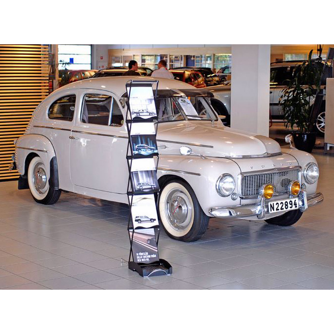 стойка для информационных листовок, буклетов, прайс-листов
прекрасная современная буклетница для автосалонов, выставок и конференций