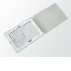 Упаковка 1 - пластиковая коробочка для флешек-кредиток(визиток)