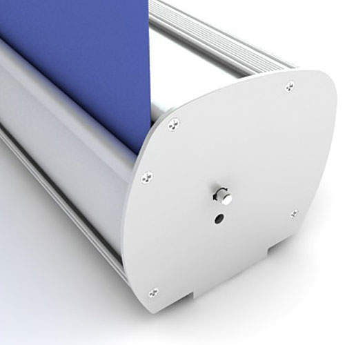 В сложенном виде фотопанель автоматически убирается и хранится внутри корпуса стенда