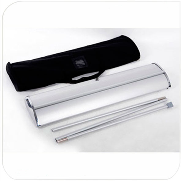 Каплевидный роллап стенд класса Lux, устойчивый, надежный